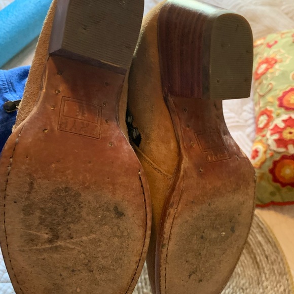 Frye booties, so comfortable’ - Picture 9 of 10